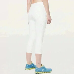 Lululemon speed up legging white size 4